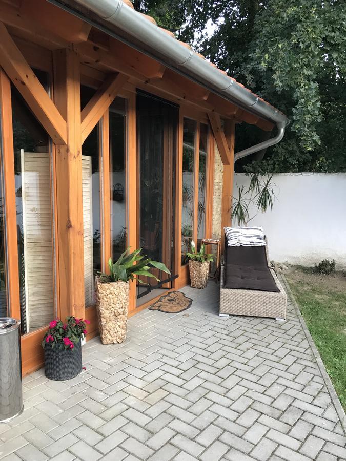 Отель Fonfa Liget Senye Экстерьер фото